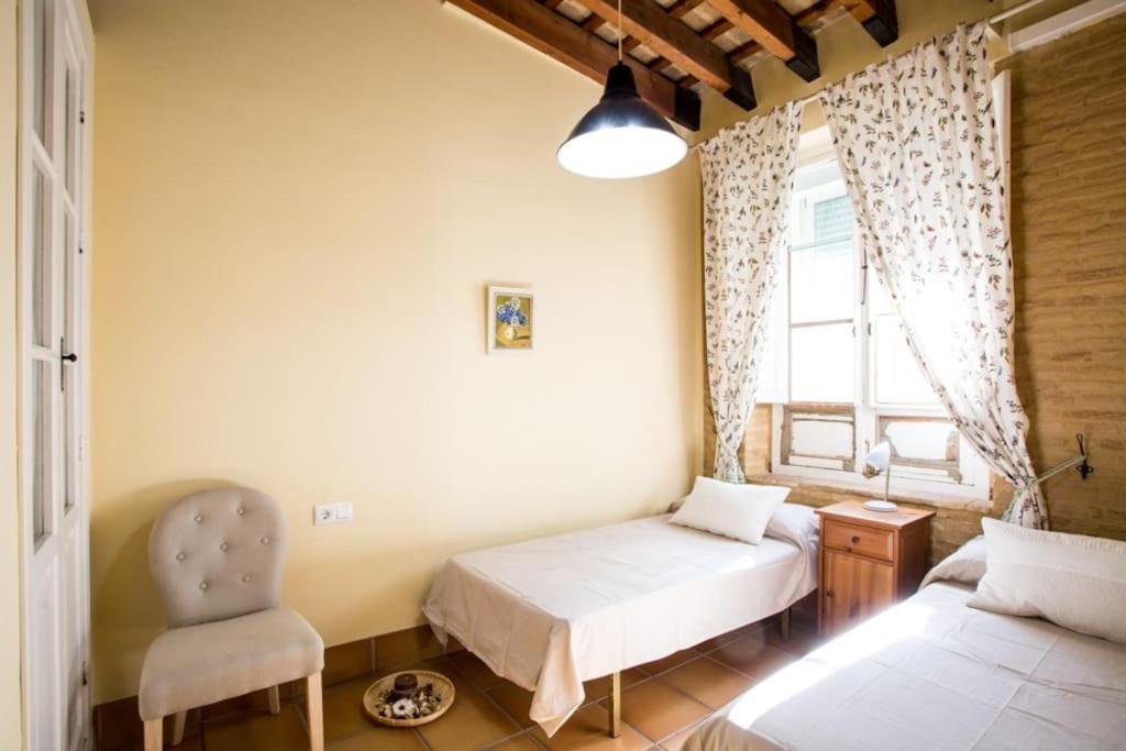 Precioso Apartamento - Localizacion Ideal **Wifi - A/C** Sevilla Bagian luar foto
