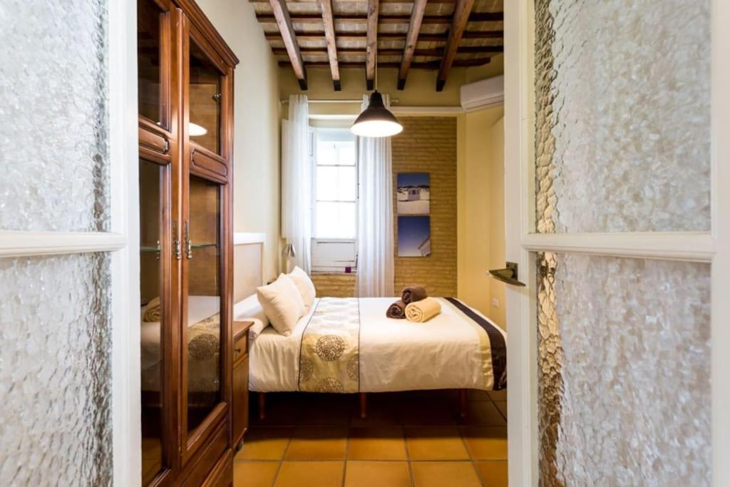 Precioso Apartamento - Localizacion Ideal **Wifi - A/C** Sevilla Bagian luar foto
