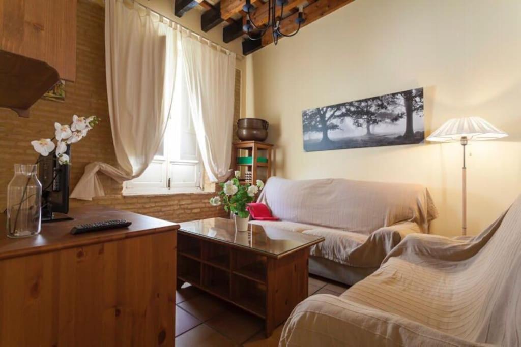 Precioso Apartamento - Localizacion Ideal **Wifi - A/C** Sevilla Bagian luar foto